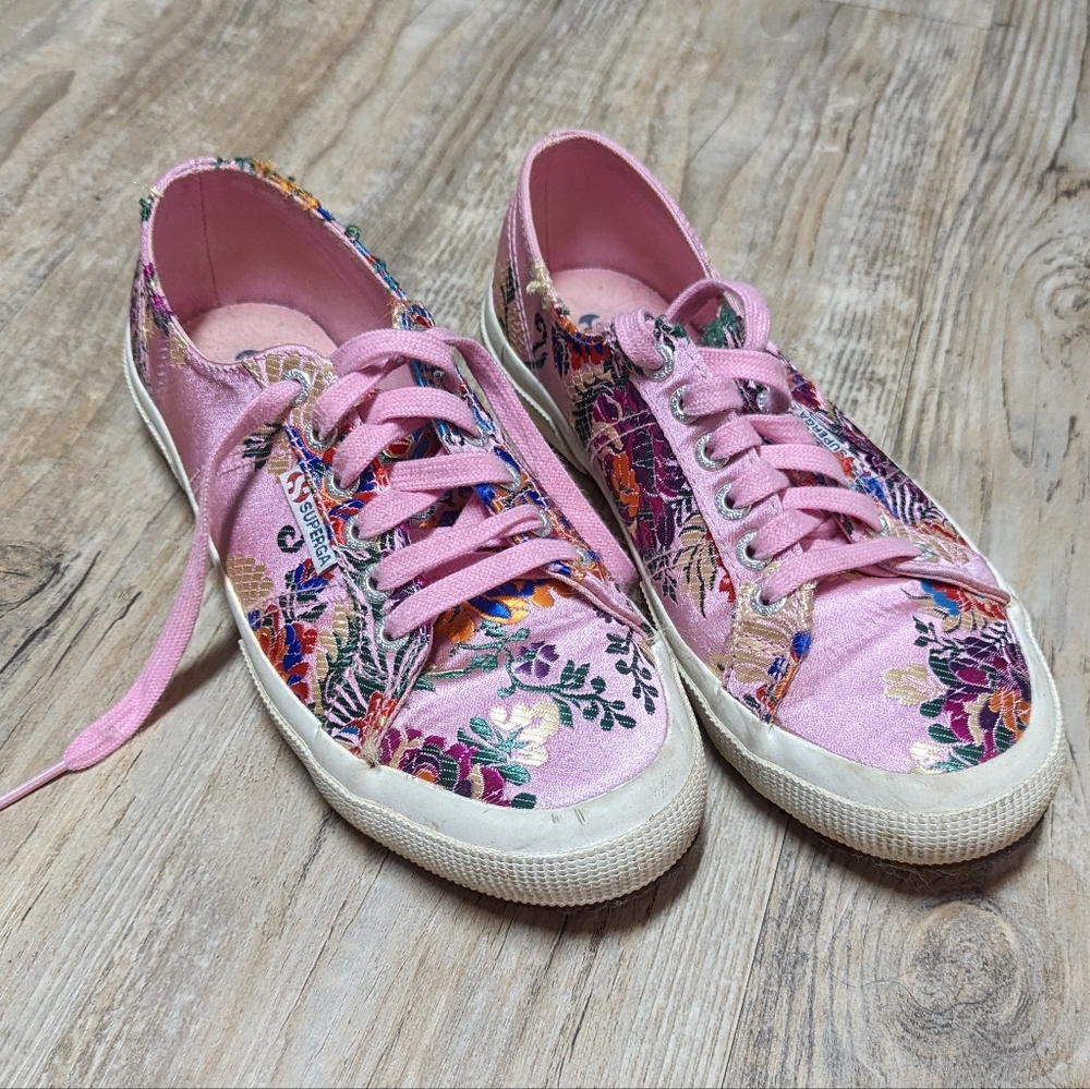 Superga Korelaw Pink Embroidered Satin Lace Up Sneakers Size 8/